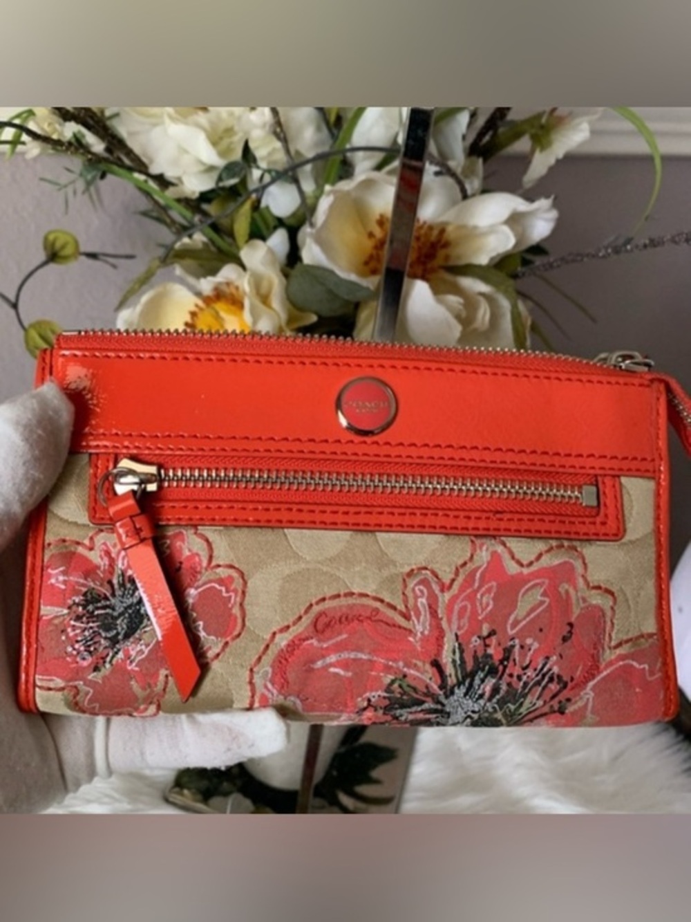 RARE COACH Poppy Flower Signature Sequin Coral Patent Leather